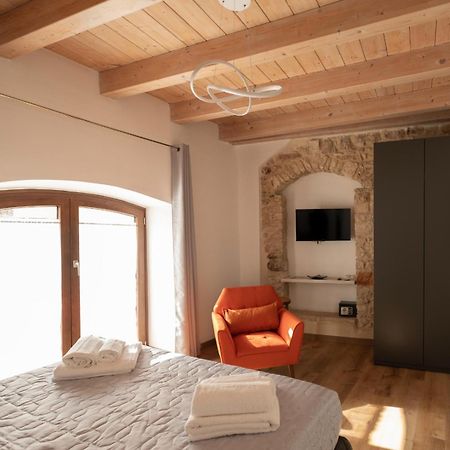 Palazzo Rizzi Dimora Dei Templari Hotell Bitetto Exteriör bild