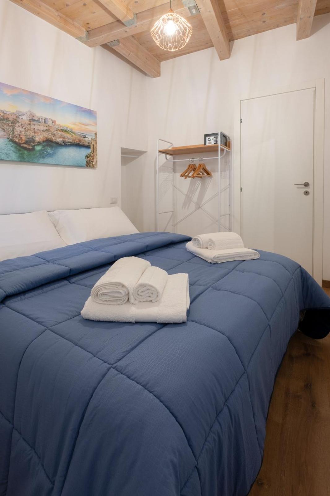 Palazzo Rizzi Dimora Dei Templari Hotell Bitetto Exteriör bild