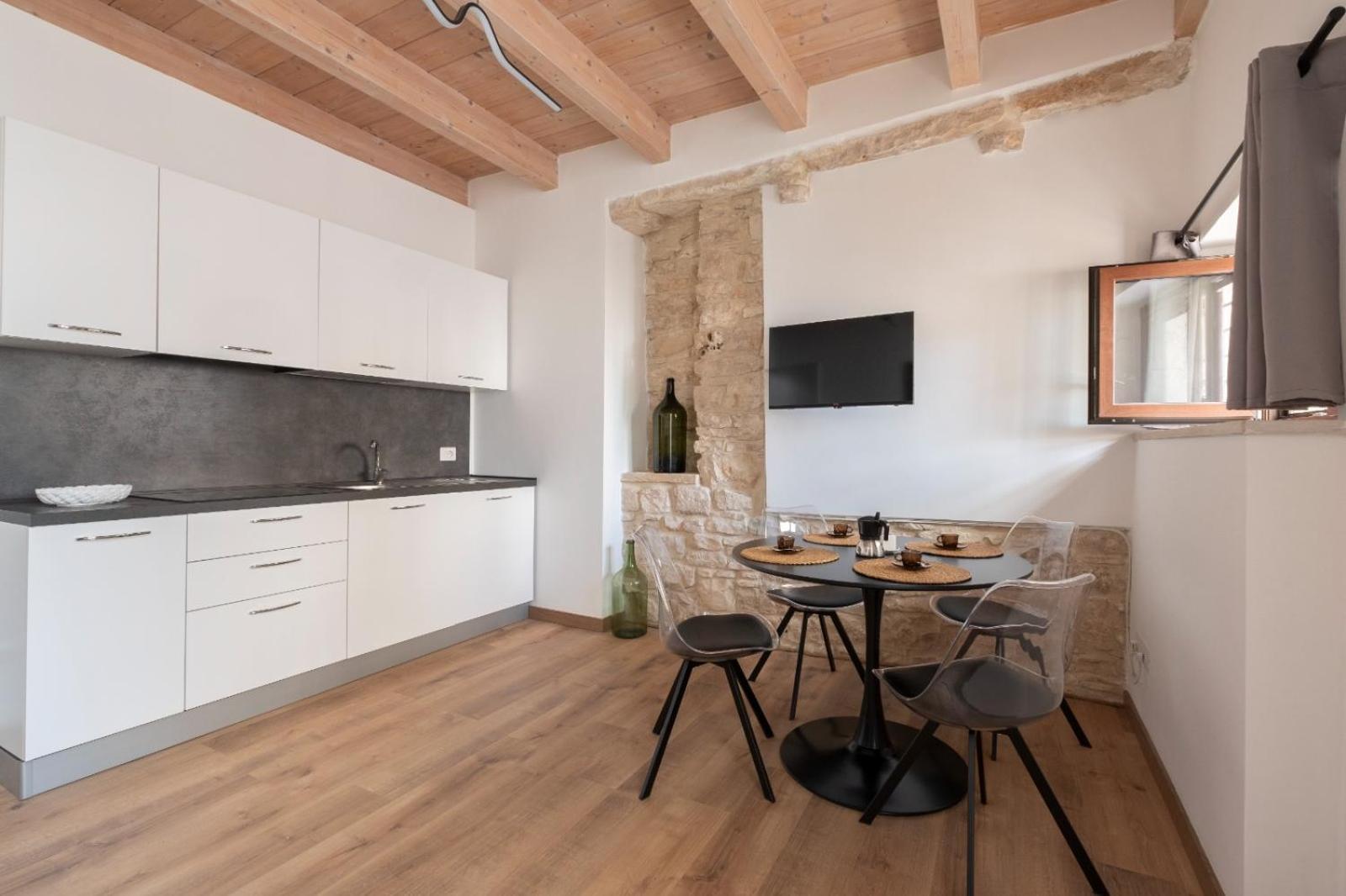 Palazzo Rizzi Dimora Dei Templari Hotell Bitetto Exteriör bild