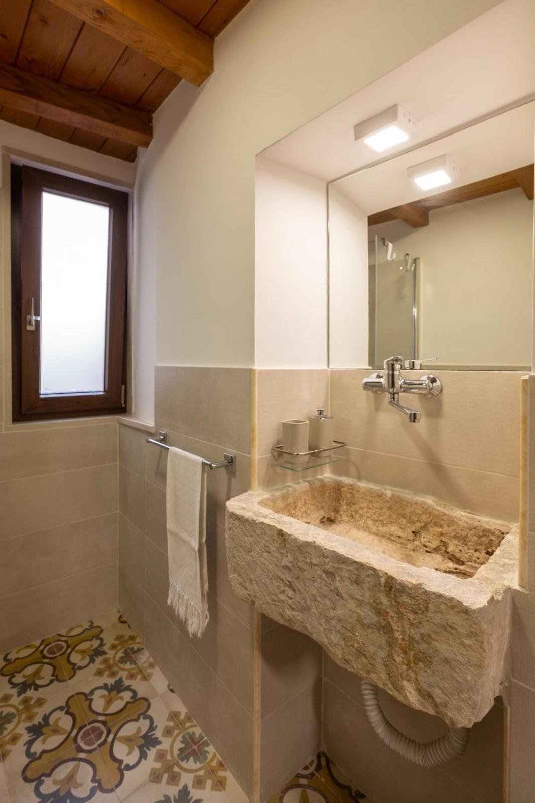 Palazzo Rizzi Dimora Dei Templari Hotell Bitetto Exteriör bild