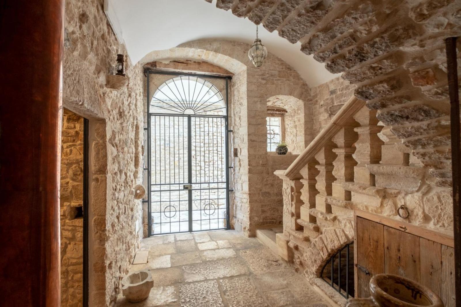 Palazzo Rizzi Dimora Dei Templari Hotell Bitetto Exteriör bild